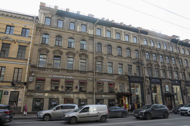 На Невском проспекте отреставрируют более 40 фасадов и 30 кровель многоквартирных домов