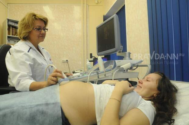 Врачи рассказали, какие полезные напитки можно пить беременным