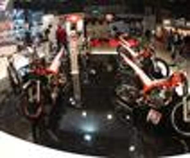 Beta на миланском мотосалоне EICMA 2012