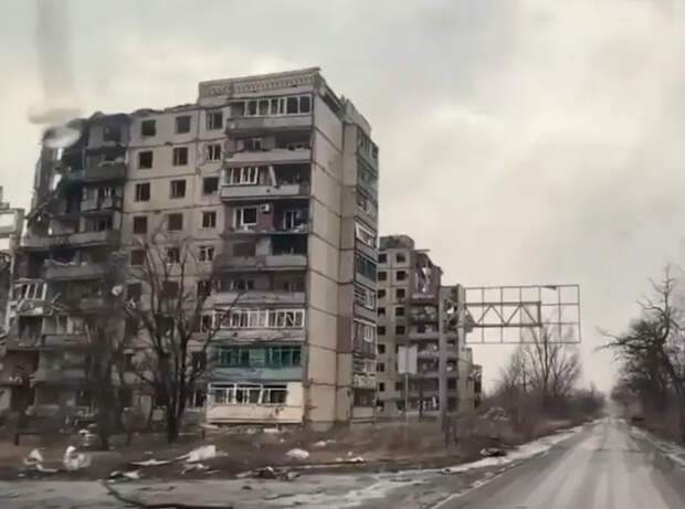 Руководитель службы связей украинской 110-й ОМБР заявил об отсутствии возможностей удержать Авдеевку