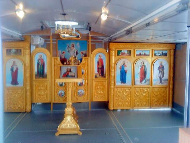 Камаз специального-церковного назначения в войсках ВДВ (9 фото)