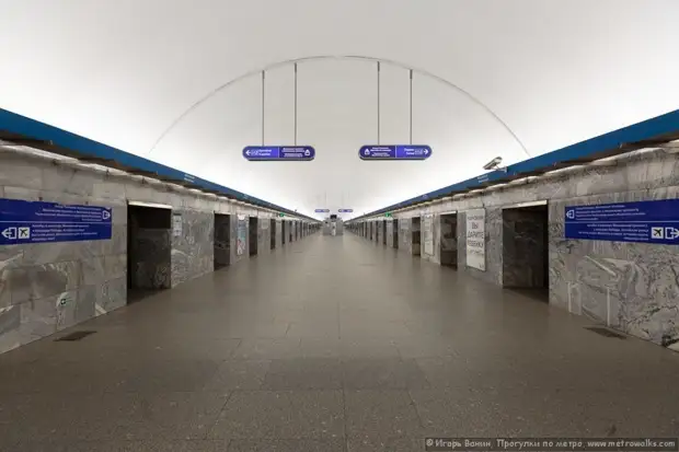 Московская метро, питер, подземка