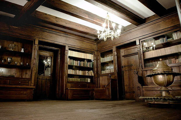 Купить замок графа Дракулы Купить замок графа Дракулы архитектура, дракула, замок