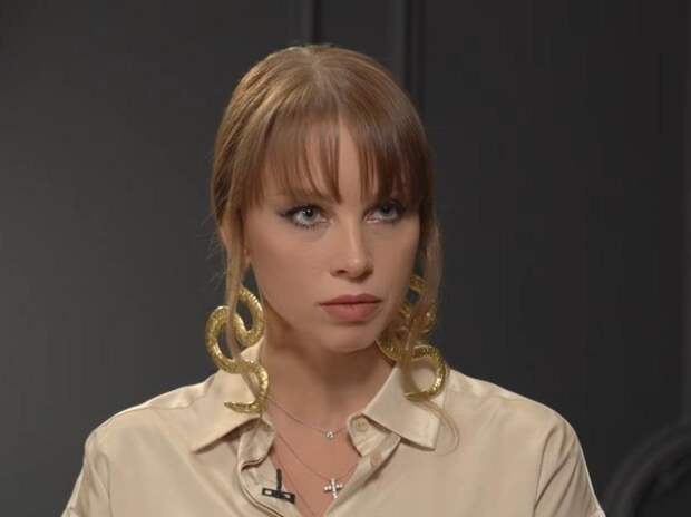 Полина Диброва: «Елена Товстик собирается вылить на меня кислоту»
