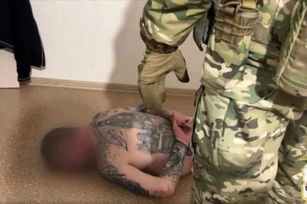 В Приморье задержали подозреваемых в вымогательстве у родных погибших бойцов СВО