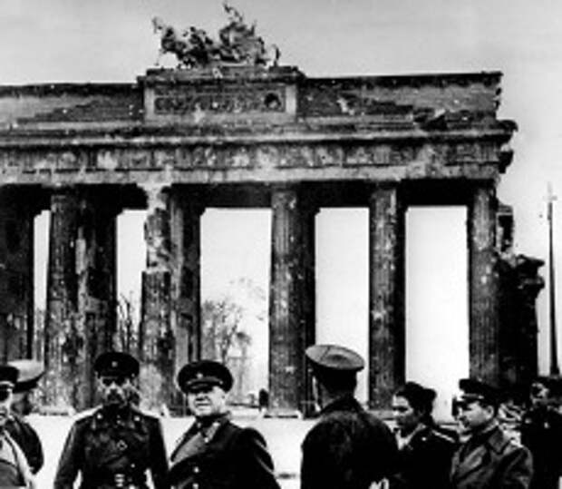 1 мая 1945 года. Берлин. Жуков. Фото: ТАСС