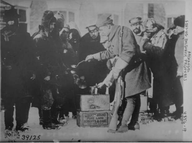 Интервенция. "Крокодил Данди" в Мурманске и Архангельске. 1918 - 19 г. 