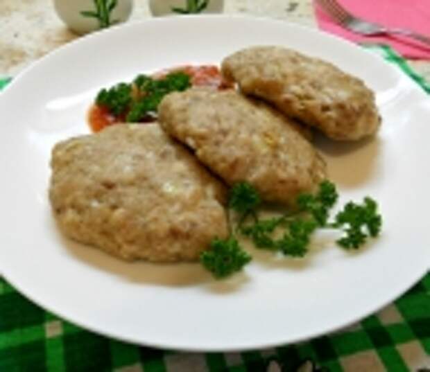 Котлеты из смешанного фарша в микроволновке
