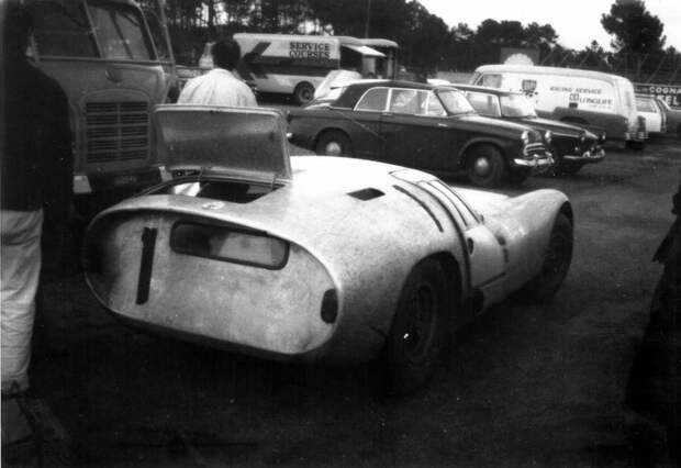 1964 – Maserati Tipo 151. Не финишировал. Неполадки с электрикой. авто, автодизайн, болид, ле-ман, своими руками