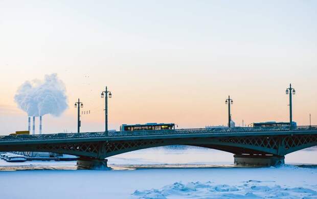 Петербург усиливает контроль за общественным транспортом из-за устойчивых морозов