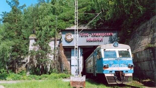 Атомщики РФ провели контрольную сборку новейшего ядерного топлива Атомщики РФ провели контрольную сборку новейшего ядерного топлива