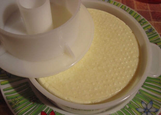 Приготовление твердого сыра в домашних условиях...