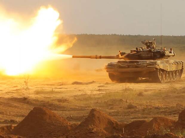 Депутат Картаполов: российский танк Т-90 превосходит немецкий Leopard в огневой мощи и бронезащите