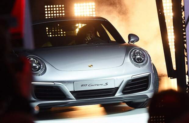 Турбированный Porsche 911 Carrera