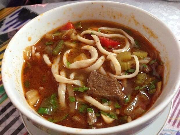 Лагман - узбекский густой суп - простое в приготовление аппетитное блюдо