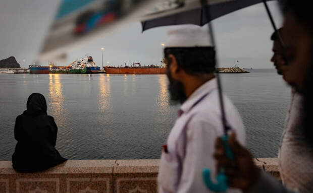 Британия собирается возглавить деблокаду Ормузского пролива