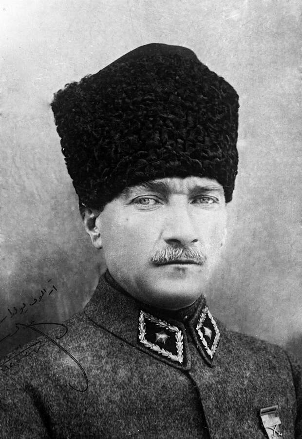 Как большевики помогли становлению современной Турции