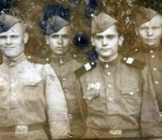 К юбилею Победы в соцсетях стартовала акция "Родной герой"