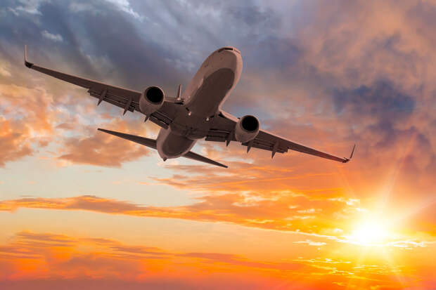 РИА: самолет, возвращающийся в Красноярск, не запрашивал аварийную посадку