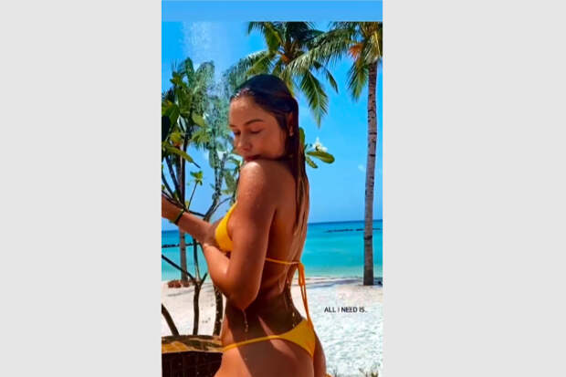 42-летняя звезда «Универа» показала фигуру в бикини