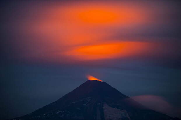 извержение вулкана Вильяррика-2