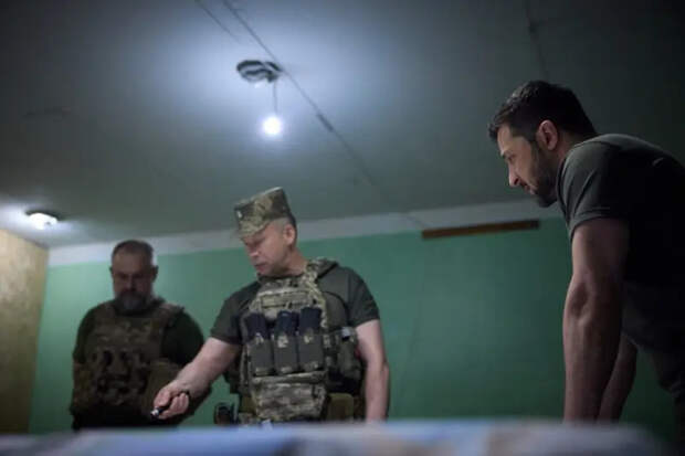 Украинский ТГ-канал: Сырский доложил Зеленскому о критической ситуации под Угледаром и Покровском