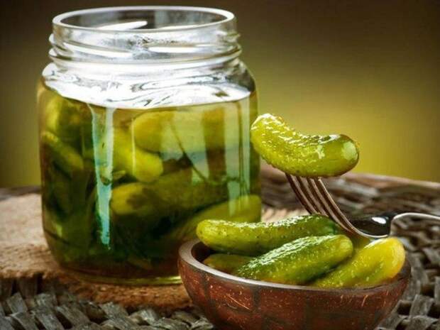 Женщина каждый день на протяжении недели пила огуречный рассол. Чем закончился эксперимент