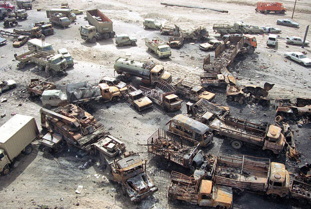 GULF WAR CAPTURED CONVOY