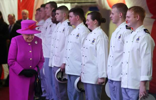 Queen+Elizabeth+II+Queen+Elizabeth+II+Visits+uoJgn-geM5hx