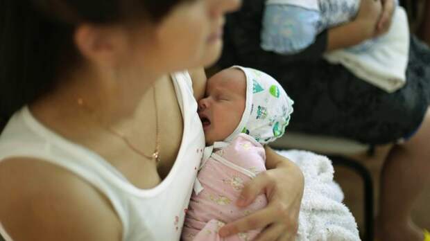 В Госдуме предложили увеличить пенсионные баллы за отпуск по уходу за ребенком