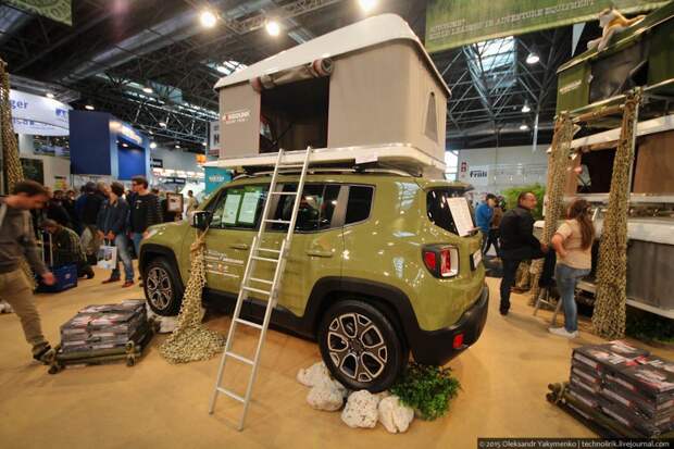 Караван-салон 2015 в Дюссельдорфе Караван-салон 2015 в Дюссельдорфе Караван-салон, выстака, дом на колесах, дюссельдорф
