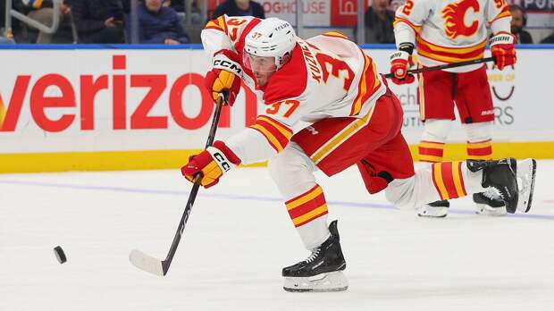 «Калгари» с Кузнецовым победил «Чикаго» Михеева