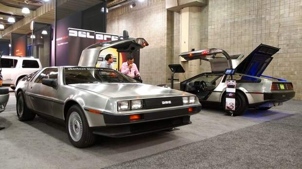 Электрический Delorean оценили в 95000$ (20 фото+видео) Электрический Delorean оценили в 95000$ (20 фото+видео)