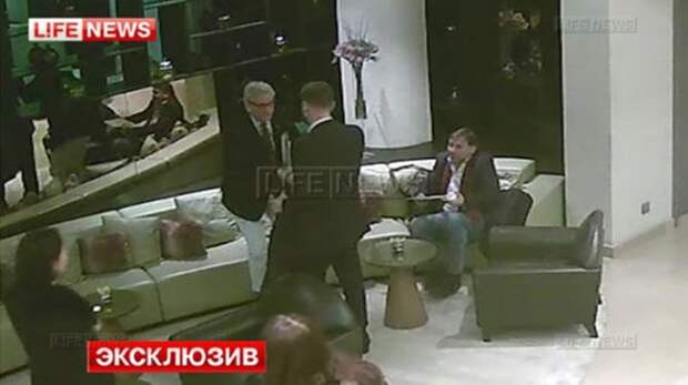 Навального поймали на тайной встрече с идеологами Евромайдана Навального поймали на тайной встрече с идеологами Евромайдана