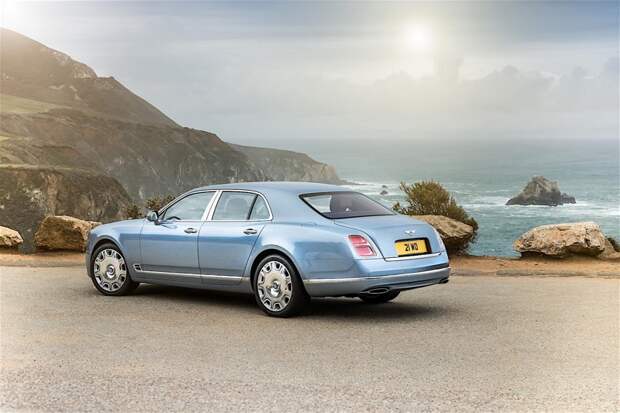Элитный седан Bentley Mulsanne пережил свой первый рестайлинг Элитный седан Bentley Mulsanne пережил свой первый рестайлинг bentley, mulsanne, авто, рестайлинг, седан