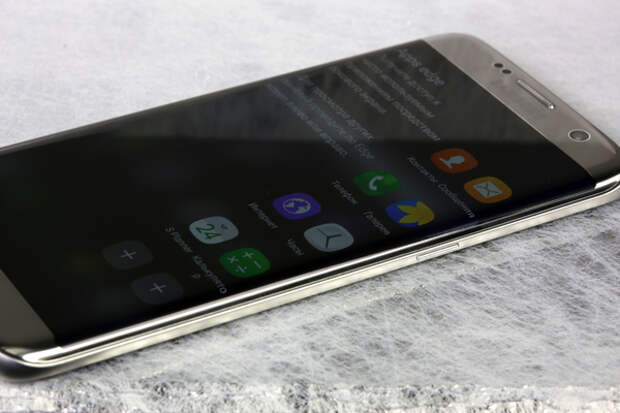 Samsung Galaxy S7 edge - работа панели Edge