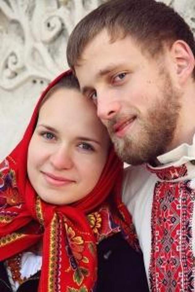 Быть женой православного. Православная жена. Православные пары. Православные муж и жена. Православная семья.