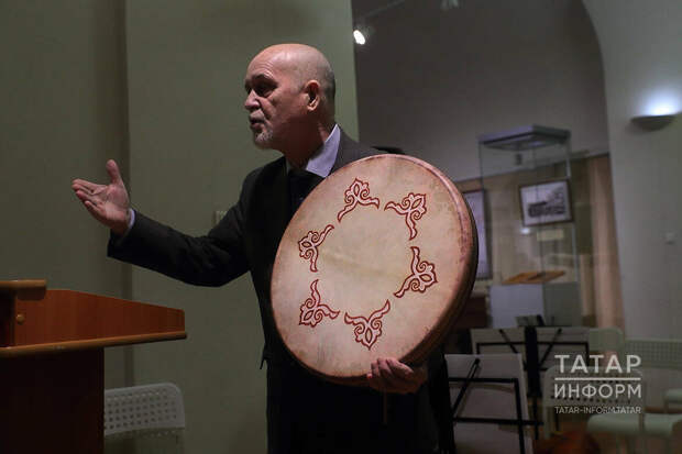 Геннадий Макаров: Пусть не говорят, что у нас есть только гармонь