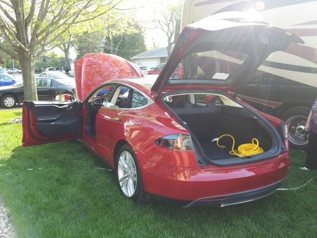 Tesla - фотоотчет владельца Tesla - фотоотчет владельца