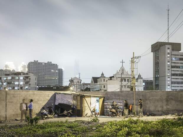 Трущобы упрямых китайцев, отказывающихся переселяться в квартиры (23 фото)