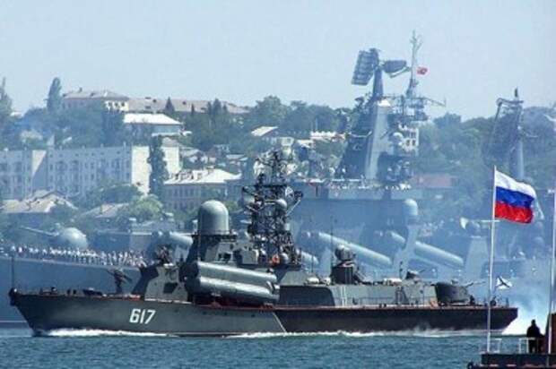 СМИ сообщили о задержании 27 кораблей РФ в Турции