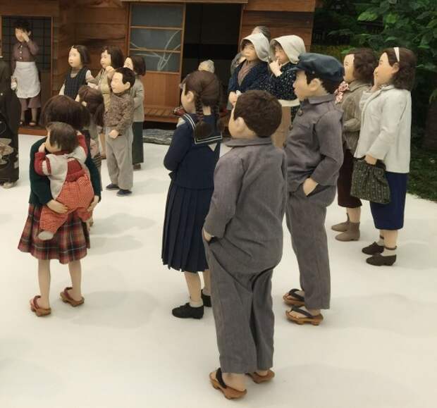 Эпоха сева. Эпоха сёва Япония. Период сёва в Японии. Дети эпохи сёва. Исии Митико куклы.
