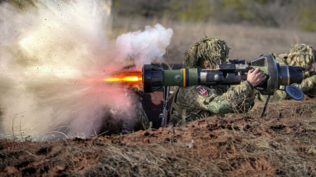 Украинские военнослужащие во время учений со стрельбой из противотанковых ракетных комплексов NLAW в Донецкой области Украинские военнослужащие во время учений со стрельбой из противотанковых ракетных комплексов NLAW в Донецкой области - РИА Новости, 1920, 17.02.2022