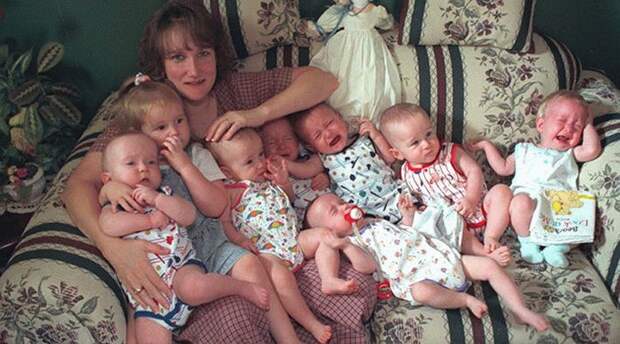 Медицинское чудо: первые в мире выжившие близнецы-семерняшки! близнецы, дети, чудо