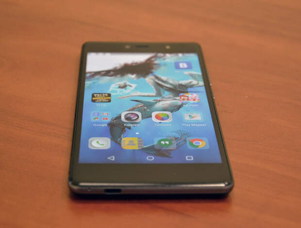 Экран Micromax Canvas 5