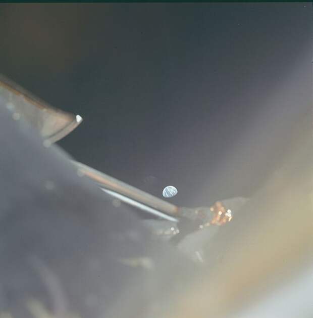 Редкие фотографии Луны от NASA