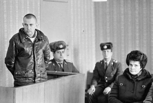 Осужденный за тунеядство. 1987 год Осужденный за тунеядство. 1987 год