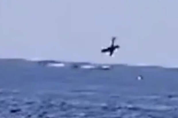 В Рио-де-Жанейро произошло смертельное крушение самолета в море