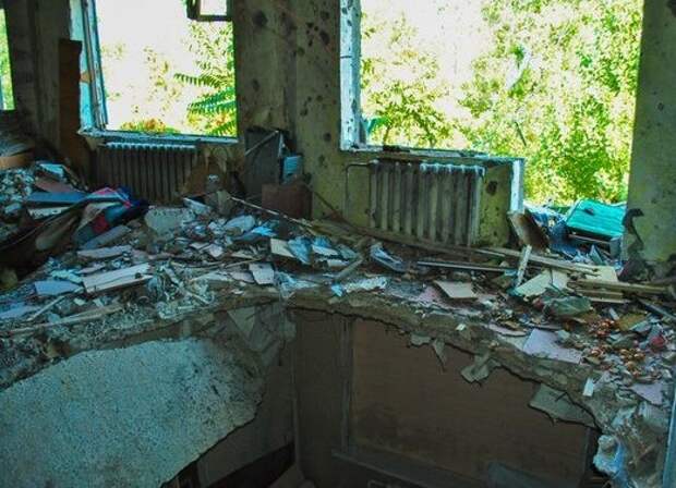 жилье, разрушенный дом, ДНР, поселок Октябрьский, Донбасс, обстрел|Фото: вести ДНР