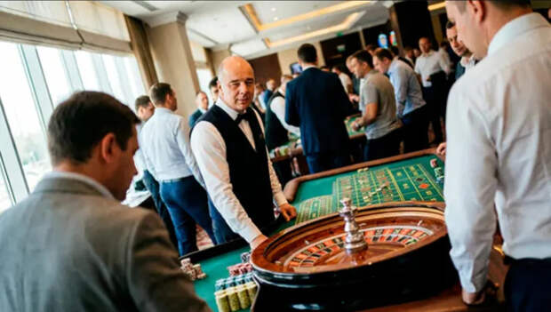 Силуанов предложил 100 млрд рублей каждый год. Но какой ценой. А первый шаг сделан